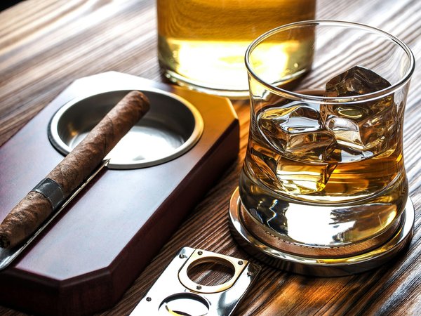 Découvrez les meilleurs whisky islay sur les grands alambics